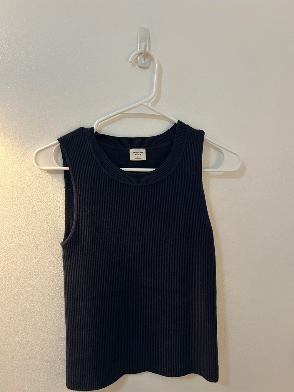 Abercrombie & Fitch Navy Ribbed Crew Neck Tank